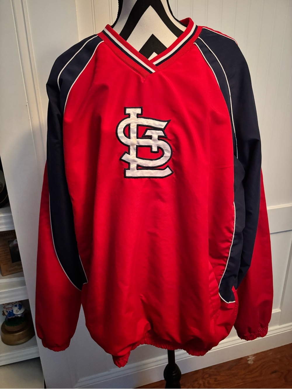 Genuine Merchandise Red & Navy MLB Pullover